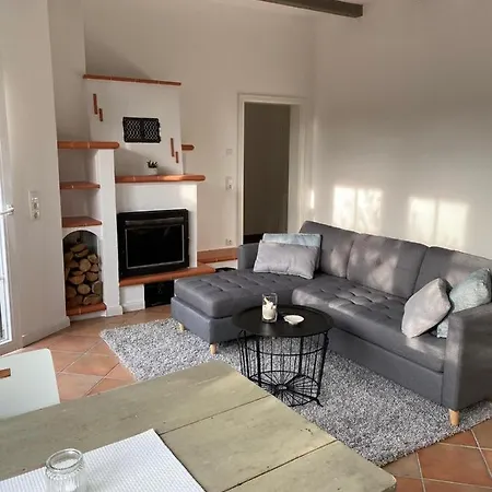 Haus-gutenberg شقة *